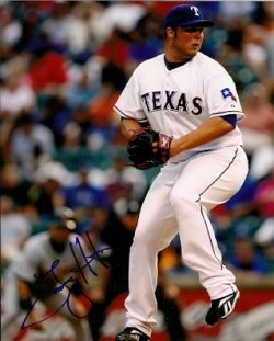 AUTOGRAPHED SIGNED photo TOMMY HUNTER Texas Rangers
