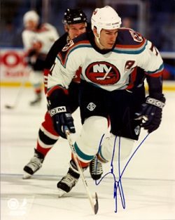 Autographed SCOTT LACHANCE New York Islanders Photo