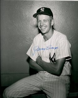 AUTOGRAPHED  photo JERRY LUMPE New York Yankees
