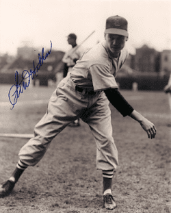 AUTOGRAPHED STU MILLER 8X10 St. Louis Cardinals photo