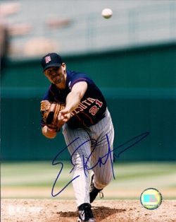 AUTOGRAPHED ERIC MILTON -  Minnesota Twins photo