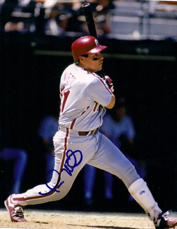 AUTOGRAPHED TOM NIETO photo  Philadelphia Phillies