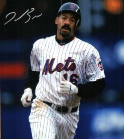 AUTOGRAPHED DEREK BELL New York Mets photo