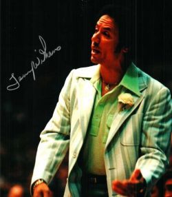 Autographed  LENNY WILKENS  SEATTLE SUPERSONICS photo