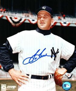 AUTOGRAPHED  TOM TRESH 8x10 New York Yankees Photo