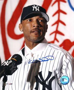 AUTOGRAPHED GARY SHEFFIELD 8x10 New York Yankees Photo