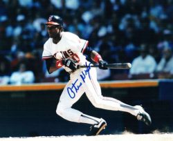 AUTOGRAPHED OTIS NIXON 8x10 Cleveland Indians Photo
