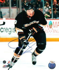 Autographed BOBBY RYAN 8X10 Anaheim Ducks Photo