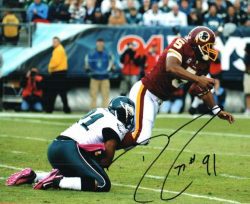 Autographed DARRYL TAPP 8X10 Photo - Philadelphia Eagles