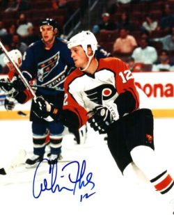 Autographed COLIN FORBES photo - Philadelphia Flyers