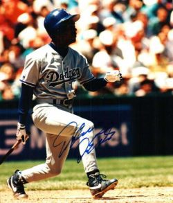 AUTOGRAPHED DELINO DESHIELDS 8x10 Los Angeles Dodgers photo
