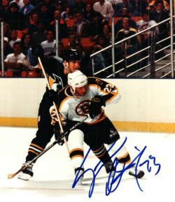 Autographed STEVE HEINZE Boston Bruins  Photo