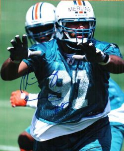 Autographed  PHILLIP MERLING 8X10 Miami Dolphins  photo