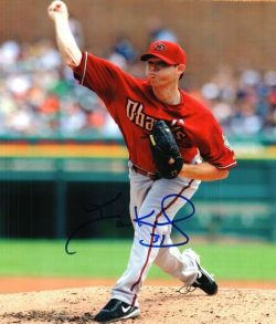 Autographed IAN KENNEDY 8X10 Arizona Diamondbacks Photo