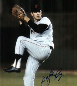 Autographed GAYLORD PERRY SAN FRANCISCO GIANTS 8X10 photo