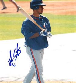 AUTOGRAPHED MACIER IZTURIS Montreal Expos Photo