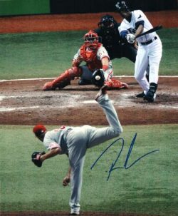 AUTOGRAPHED RYAN MADSON photo  Philadelphia Phillies