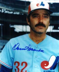 AUTOGRAPHED DAROLD KNOWLES Montreal Expos Photo