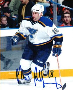Autographed MIKE SILLINGER 8X10 St. Louis Blues Photo