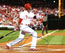 AUTOGRAPHED DOMONIC BROWN 8X10 Philadelphia Phillies Photo
