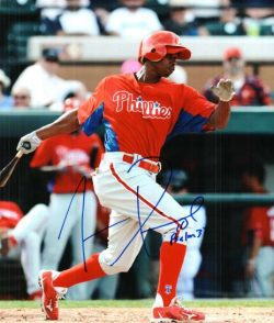AUTOGRAPHED  JUAN PIERRE photo  Philadelphia Phillies