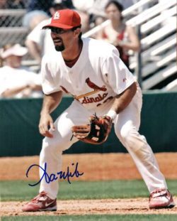 AUTOGRAPHED AARON MILES 8X10 St. Louis Cardinals photo
