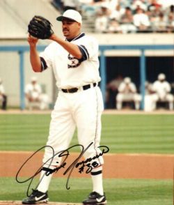 AUTOGRAPHED JAIME NAVARRO 8x10 White Sox Photo