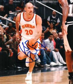 AUTOGRAPHED JON BARRY Atlanta Hawks photo