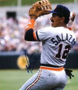 AUTOGRAPHED LUIS SALAZAR photo  Detroit Tigers