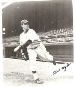 AUTOGRAPHED BILL WIGHT Chicago Cubs Photo