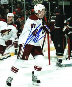 Autographed KYLE TURRIS Phoenix Coyotes Photo