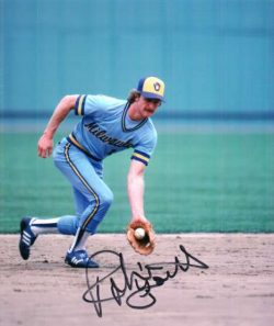Autographed  ROBIN YOUNT - Milwaukee Brewers - Photo