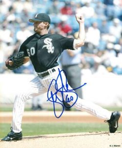 AUTOGRAPHED  photo SCOTT SCHOENEWEIS Chicago White Sox