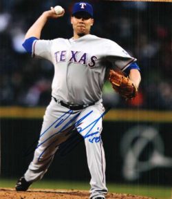AUTOGRAPHED  photo COLBY LEWIS Texas Rangers