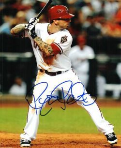 Autographed RYAN ROBERTS 8X10 Arizona Diamondbacks Photo