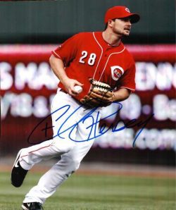 AUTOGRAPHED  photo CHRIS HEISEY Cincinnati Reds