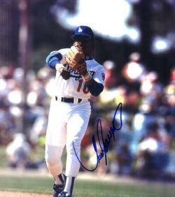 AUTOGRAPHED JUAN SAMUEL Los Angeles Dodgers photo