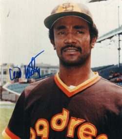 AUTOGRAPHED WILLIE MONTANEZ  SD Padres photo