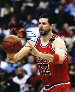 Autographed BRAD MILLER Chicago Bulls Photo