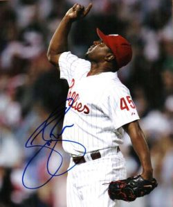 AUTOGRAPHED TOM GORDON 8x10 Philadelphia Phillies Photo