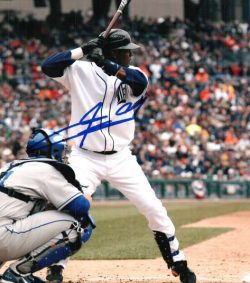 AUTOGRAPHED  photo EDGAR RENTERIA Detroit Tigers