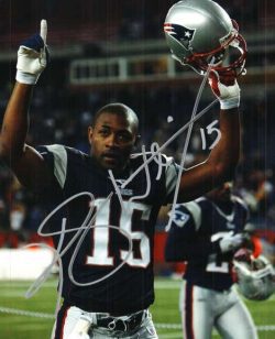 AUTOGRAPHED KELLEY WASHINGTON  8X10 New England Patriots photo