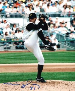 AUTOGRAPHED MIKE GONZALEZ - Pittsburgh Pirates