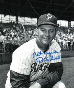 AUTOGRAPHED DICK GROAT 8x10 Philadelphia Phillies Photo