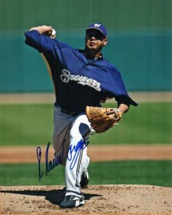 AUTOGRAPHED CLAUDIO VARGAS 8X10 photo  Milwaukee Brewers