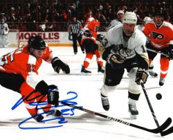 Autographed MATT CARLE 8X10 photo - Philadelphia Flyers