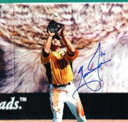 AUTOGRAPHED GARRETT JONES 8X10 Pittsburgh Pirates Photo