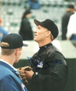 AUTOGRAPHED MIKE KINGERY 8X10 Colorado Rockies Photo