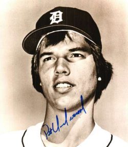 AUTOGRAPHED  photo PAT UNDERWOOD Detroit Tigers