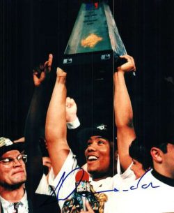 AUTOGRAPHED  LIVAN HERNANDEZ 8x10  Florida Marlins Photo